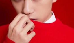 易烊千玺父亲圈内爆料